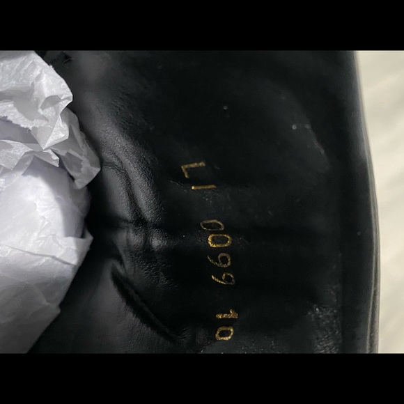 LOUIS VUITTON Leather Velcro Sneakers Black - Picture 3 of 7